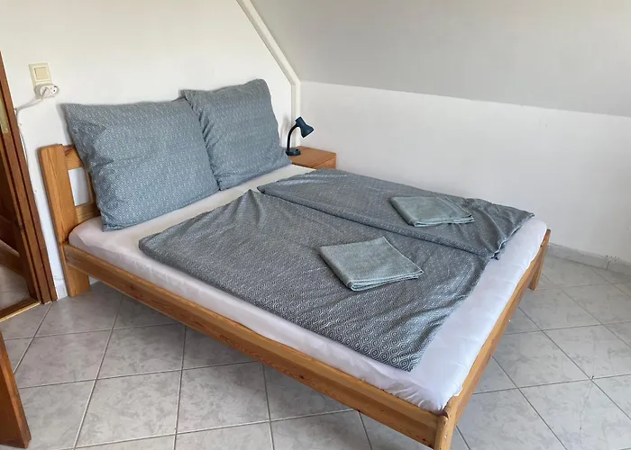 Seasons & Connections Балатондьёрёк