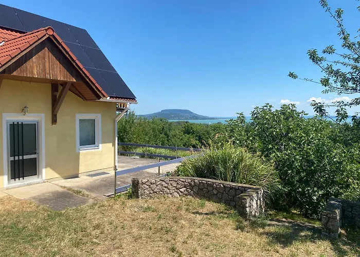 Seasons & Connections Ferienhaus *